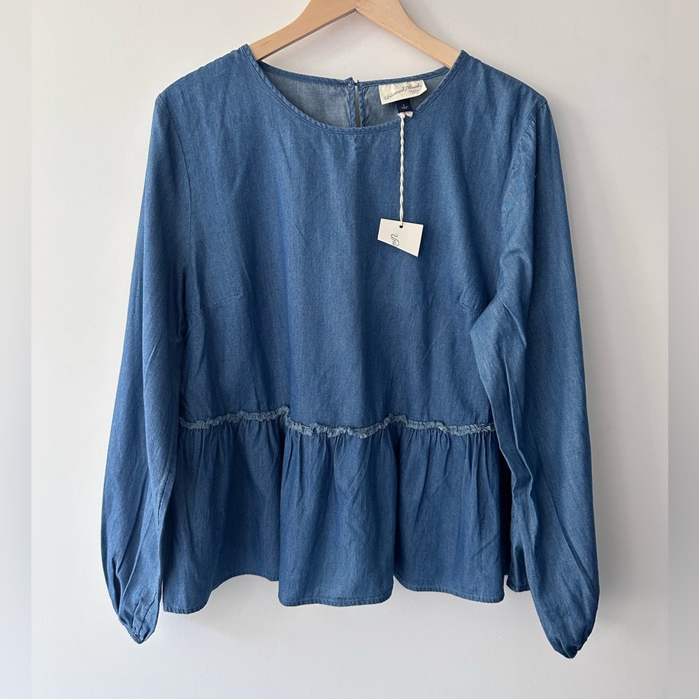 NWT | Universal Thread | L | Chambray Woven Peplum Long-Sleeve Top